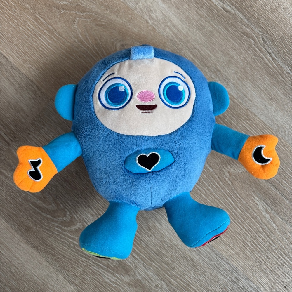 Babysfirst TV Peek-a-boo interactive plush toy - Picture 2 of 6